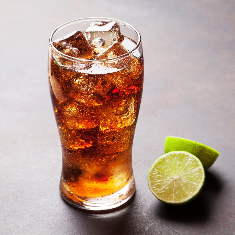 可口可樂（Coca-Cola）日本原裝進口 經典紅罐 碳酸飲料 鋁罐包裝 500ml*24瓶台灣同城配送